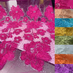 Tissu en organza à paillettes perlées et broderies florales en tube, en stock usine, pour vêtements de mariage et mode féminine - Product Image 2