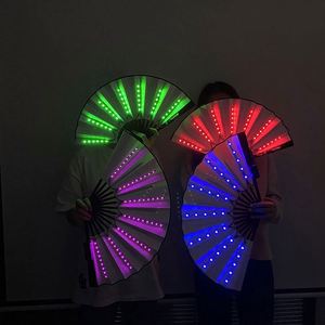 Ventilador de Mano LED Plegable de 8'' en Oferta, para Mujeres y Hombres, con Logotipo Personalizado, Accesorio para Fiestas de Halloween, Festivales y Eventos, Ventilador de Mano Personalizado - Product Image 1