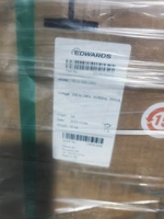 Detector de Fugas de Helio Edwards ELD500 OEM para la Industria Automotriz con Bomba de Diafragma Seco Interno de 1.8 M3/h