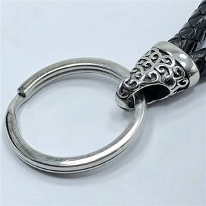 BXNK040 Fundición <span class=keywords><strong>de</strong></span> acero inoxidable Hombres Punk Gancho Final Trenza Cuerda <span class=keywords><strong>de</strong></span> cuero Llavero Cierre <span class=keywords><strong>de</strong></span> langosta - Product Image 3