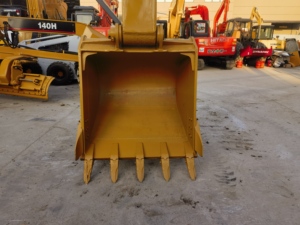 Excavadora Usada Caterpillar 330 Cat330d de 30 Toneladas, Marca Japonesa, Alta Potencia de Excavación, en Buenas Condiciones, a la Venta - Product Image 6