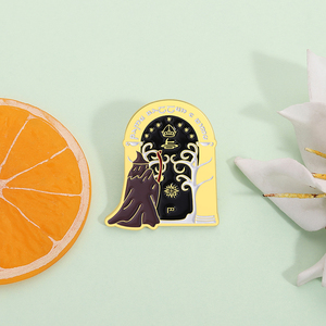 Pin esmaltado de <span class=keywords><strong>Casa</strong></span> de bruja, broche de puerta mágica gótica, de estilo Halloween insignia de solapa, regalo de joyería para amigos, suministro a granel - Product Image 2