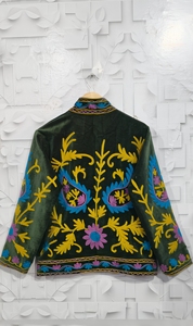 เสื้อแจ็คเก็ตซูซานีปักลายดอกไม้สไตล์แคชเมียร์ งานฝีมือประณีต ดีไซน์คอตั้งหรูหรา สีเขียวเข้มเข้มข้น - Product Image 5