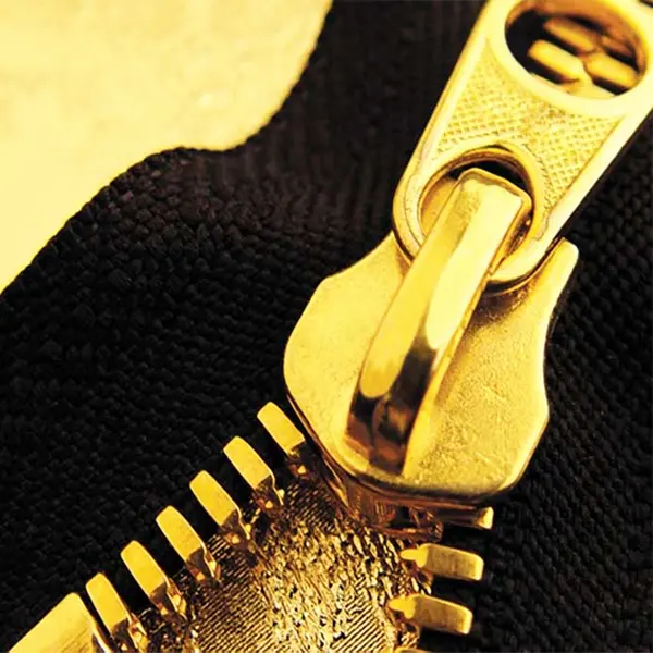 Cerniere nere personalizzate produttore ottone con cerniera in metallo di design tirare China Factory Zip 10 Gold per cerniere per borse 25cm