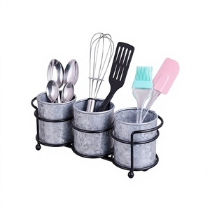 Porte-couverts galvanisé à 3 compartiments avec support en fer, forme personnalisée, couleur grise, à vendre - Product Image 1