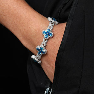 Pulsera de Trébol de Cuatro Hojas de Alta Calidad, Lujosa, de Latón con Gemas de Circonita Cúbica (CZ) Coloridas, Joyería de Cadena de Eslabones Estilo Hip Hop - Product Image 4