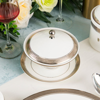 PITO Ensemble de dîner à bordure dorée en relief, assiette en céramique, ensemble de vaisselle pour banquet de mariage à bordure dorée, ensemble de dîner de luxe en porcelaine osseuse