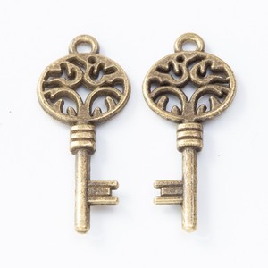 Breloque Clé Ornée en Alliage <span class=keywords><strong>de</strong></span> Zinc Bronze Antique pour la Fabrication <span class=keywords><strong>de</strong></span> Colliers Steampunk - Product Image 4