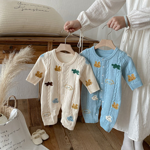 Automne et hiver nouvelles combinaisons tricotées pour bébé à manches longues motif de dessin animé chandails barboteuses 100% coton fermeture à bouton - Product Image 1
