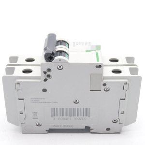 M9f52206 6a 480/277V Nsnp Nuevo Plc de automatización de stock listo original - Product Image 1