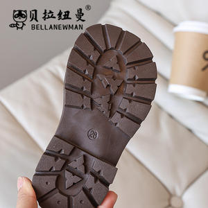 Otoño 2024, nueva versión coreana, botas cortas de terciopelo de doble cara, estilo Retro británico para botas Martin, botas de nieve para niños mayores - Product Image 3