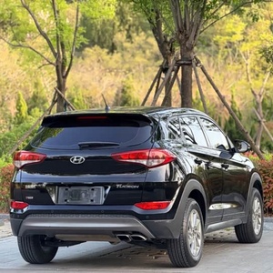 <span class=keywords><strong>Hyundai</strong></span> <span class=keywords><strong>Tucson</strong></span> 1.6T DCT <span class=keywords><strong>2015</strong></span> Usado, SUV Compacto de <span class=keywords><strong>Segunda</strong></span> <span class=keywords><strong>Mano</strong></span>, Versión Comfort - Product Image 6