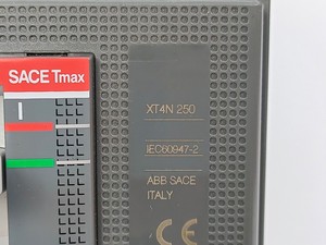 1SDA068178R1 1SDA068178R1 XT4N250 Pièce détachée 4P F F pour PLC - Product Image 2