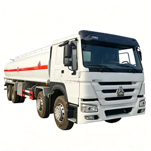 Nouveau camion-citerne commercial multi-compartiments 35m³-38m³ Sinotruk HOWO, camion-citerne mobile de ravitaillement disponible à la vente - Product Image 1