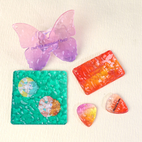Usine personnalisé imprimé Transparent écologique acrylique porte-clés liquide ondulation pendentif avec Logo personnalisé artisanat en plastique