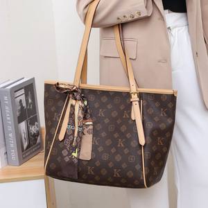 디자이너 유명 브랜드 럭셔리 핸드백 여성용 하이 퀄리티 토트백 지퍼 폐쇄 체인 장식 세련된 레이디 지갑 - Product Image 4