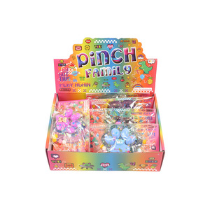 Juguetes Mochi de Alta Apariencia con Forma de Pata de Gato, Novedosos Juguetes Antiestrés y Descompresivos con Logotipo - Product Image 2