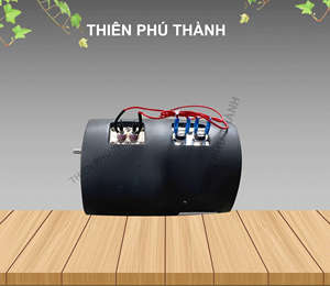 Wholesale Vietnam Smart Instant Tankless Water <b>Heater</b> 4000W/6000W PP Steel <b>Plug</b> Wall-Mounted LED Digital Display 3-Year Warranty - Product Image 2