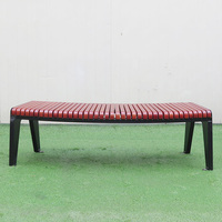 Meubles d'extérieur personnalisés, banc de rue, banc de patio en bois long