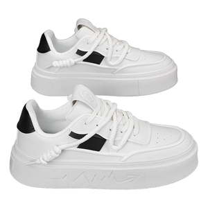 Baskets Shelby pour Homme 2025 – Nouvelle Collection Automne – Blanches à Semelle Épaisse, Résistantes à l'Usure, Décontractées, Sportives, Polyvalentes, Rehaussantes - Product Image 1