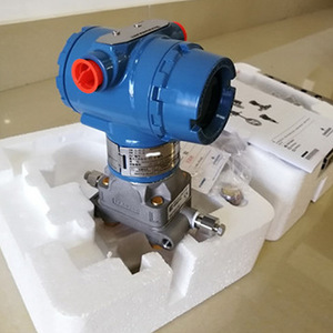 3051C Differential Pressure Transmitter 0-100 Pa 4-20 Ma Output IP65 Industrial Use - Product Image 1