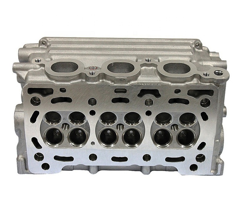 Cylinder Head for SUZUKI Carry Pick-up F6A Engine SOHC 12v