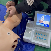 Mannequin de RCP en PVC de qualité supérieure pour la formation en Soins Intensifs (CI) avec intubation IV, ECG/defibrillation