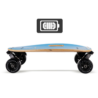 Skateboards complets en bois à double moteur avec logo personnalisé, mini skateboard, skateboard avec prix avantageux pour adultes