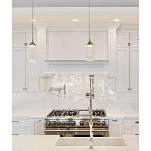 Gabinetes de Cocina Blancos Estilo Shaker Personalizados de Fábrica, Armarios de Cocina Modulares Lacados con Encimera de Cuarzo - Product Image 2