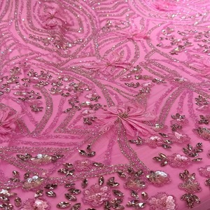 Tissu brodé perlé avec strass pour robes, dentelle faite à la main, textile haut de gamme pour robes de soirée et tenues de mariée - Product Image 1