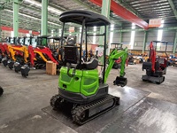 Mini-excavatrice vert vif multifonctionnelle pour l'aménagement paysager municipal, le nettoyage des fossés et le retransplantation d'arbres