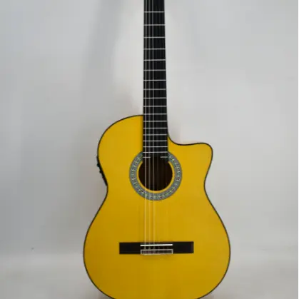 Geake Flamenco K-301C 4/4 Größe klassische Gitarre ISY 301 Pickup ABS Nacken Mahagoni-Rosenholz-Körper fichte Nylon-String-Glanz 39-Zoll