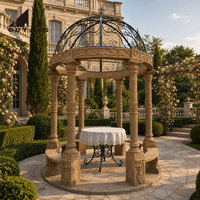 Projet de paysagisme de villa personnalisé, grand gazebo en marbre européen, pavillon en pierre sculptée à la main avec toit en fer forgé