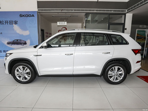 2023 Facelift SAIC Skoda <span class=keywords><strong>Kodiaq</strong></span> SUV TSI330 5 places deux roues motrices nouvel état excellente qualité direction à gauche - Product Image 2
