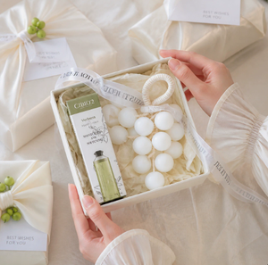 <span class=keywords><strong>Savon</strong></span> parfumé artisanal LovSens Simulation Raisin Blanc Nacré, idéal pour les mariages, les anniversaires, les cadeaux et la décoration - Product Image 1
