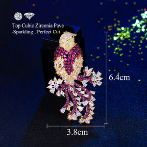 Broches pour femmes en forme d'oiseau animal grand format, micro-pavé de zircon cubique rouge, couleur or bicolore, chic et luxueux, prix de gros, bijoux pour costume - Product Image 3