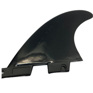 Juego de aletas para tabla de surf G5, 3 piezas, material PP universal para aguas oceánicas - Product Image 5