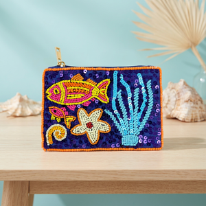 Pochette à fermeture éclair en perles de rocaille faites à la main, motif vie marine brodé de sequins, logo personnalisé, promotionnelle, usage quotidien, par Jaunty Fashion - Product Image 3