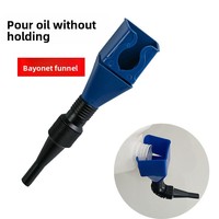 Entonnoir de remplissage d'huile pratique sans maintien manuel ; bec carré épaissi avec clip de type baïonnette ; outil indispensable pour le remplissage d'huile automobile