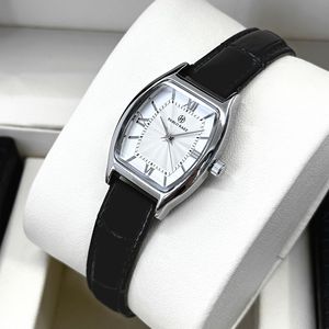 Women's wristwatch with luxurious and elegant <b>bucket</b>-shaped small dial, featuring a casual and fashionable style. - Product Image 3