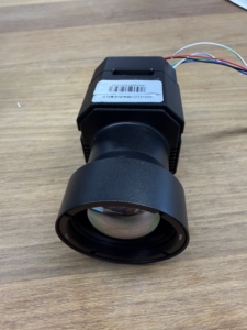 โมดูลถ่ายภาพความร้อน FTIIS640-35 ความละเอียด 640 คอร์ พร้อมเลนส์ 35 มม. รองรับ OEM และ ODM สำหรับการใช้งานโดรน - Product Image 3