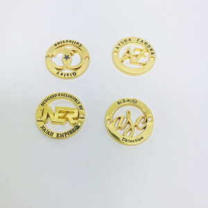 Étiquette métallique personnalisée, badge métallique avec logo pour l'emballage de cosmétiques et de soins de la peau, conception personnalisée, vente en gros pour les produits de beauté - Product Image 3