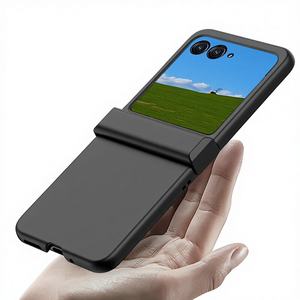 Pour Sjk707 Coque de téléphone simple et luxueuse en PC givré de couleur unie, résistante aux chocs, fine et légère, pour Motorola Razr 50 Ultra - Product Image 1