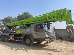 Camion Grue ZTC350H Zoomlion d'occasion 35 tonnes 60m Boîte de vitesse de levage Moteur Pompe Roulement Équipement de construction - Product Image 6
