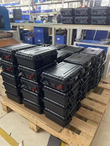 12.8v100ah Marine Power <span class=keywords><strong>Batterie</strong></span> au lithium <span class=keywords><strong>Camping</strong></span> en plein air Banque d'alimentation mobile portable - Product Image 5