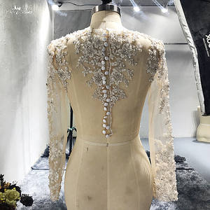 Chaqueta de Novia <span class=keywords><strong>Bolero</strong></span> RSJ151, Tul Color Nude con Apliques de Encaje con Cuentas de Cristal Plateadas, Mangas Largas, Escote Redondo, Botones - Product Image 3