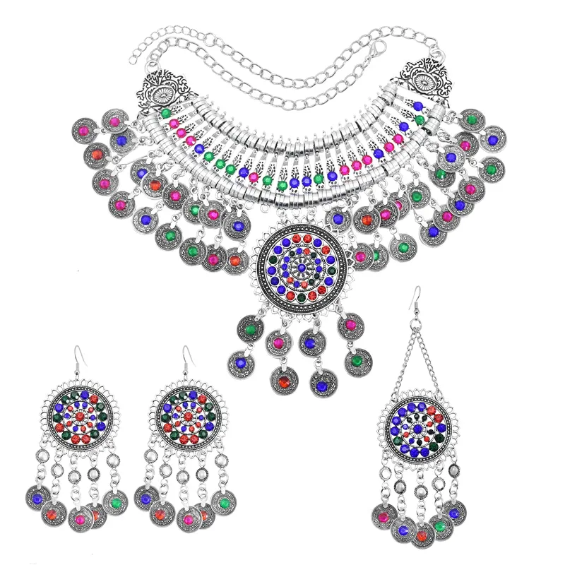 Fashion Bohemian Etnische Stijl Coin Hoofdband Ketting Oorbellen Strass Kleur Willekeurige Indian Sieraden Set