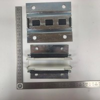 Composant de remplacement d'ascenseur authentique et fiable : Patin de guidage de contrepoids KONE, L=125mm, W=105mm, pour rail de 16mm (sous-usine)