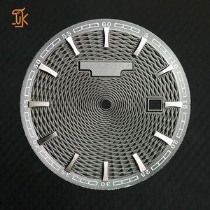 28.5/35Mm Guilloche Xem Quay Số Với Lịch Cửa Sổ Cá Nhân Tùy Biến Khắc Logo Thấp Moq Đồng Hồ Nhà Sản Xuất Các Bộ Phận - Product Image 1
