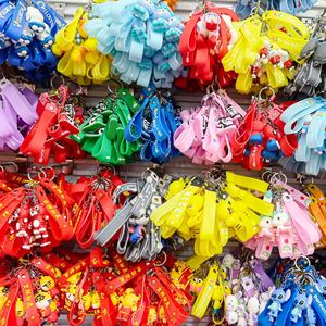 Contoh Gratis Gantungan Kunci Karakter Anime Jepang 3D Kartun, Gantungan Kunci Karakter Film Amerika dari Karet PVC Lunak - Product Image 2